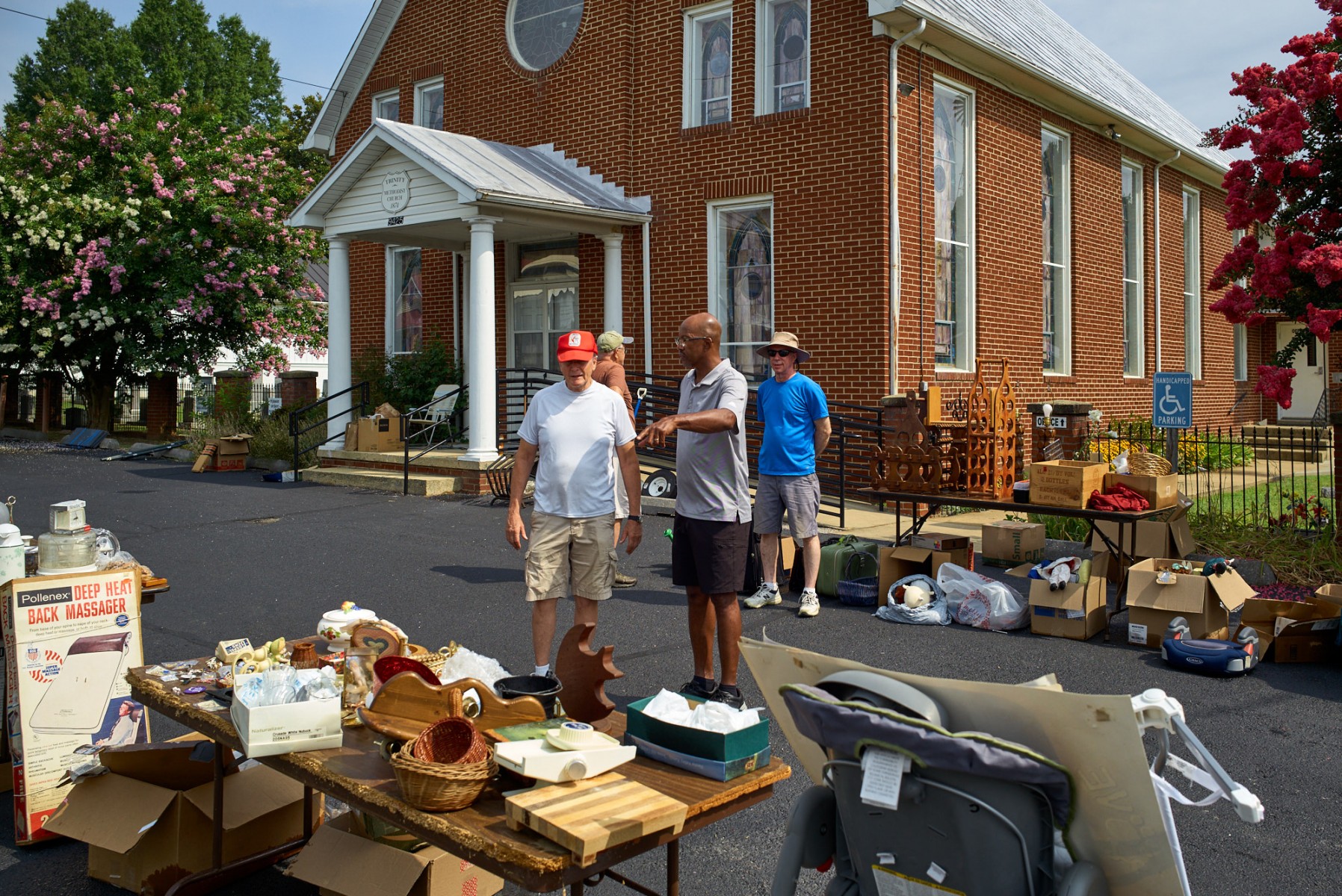 Trinity-Yard-Sale_11.jpg