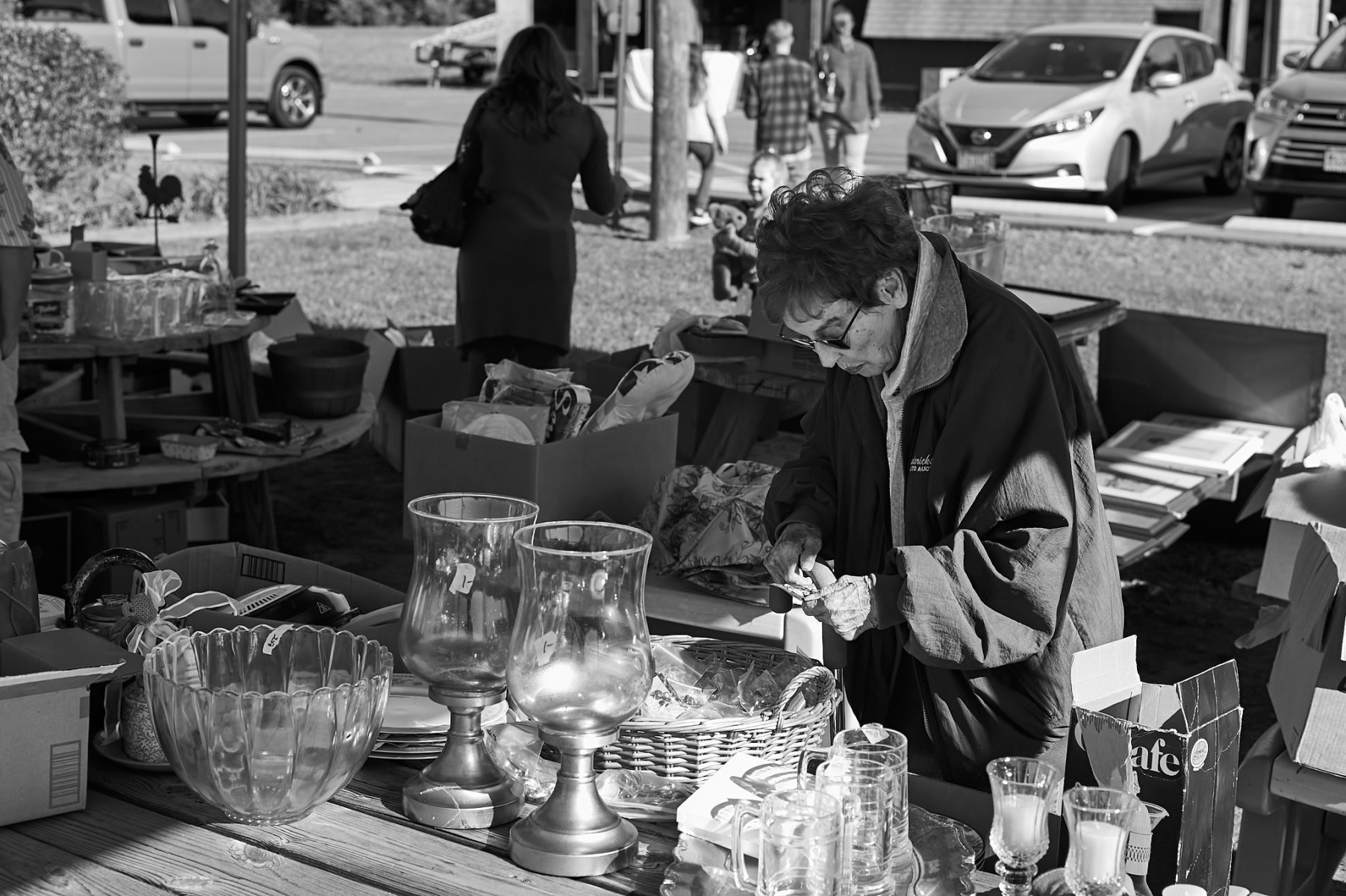 Yard-Sale_17.jpg